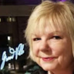 Meet your Posher, Deborah